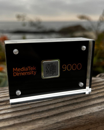  MediaTek Dimensity 9000   4-    