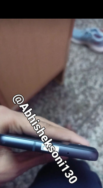 Samsung Galaxy S21 FE       ? 