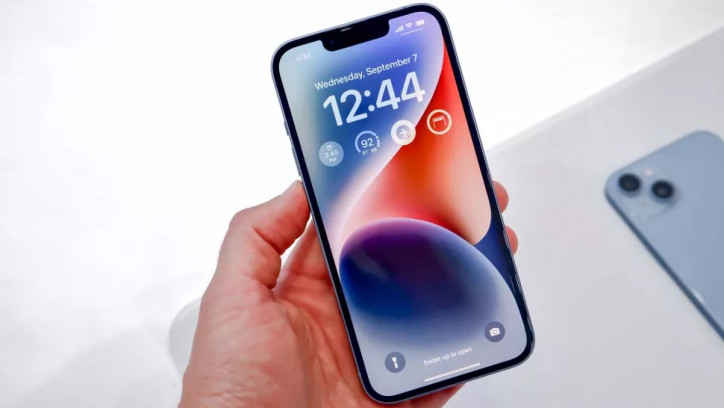 iPhone 14  14 Plus  ? Apple    