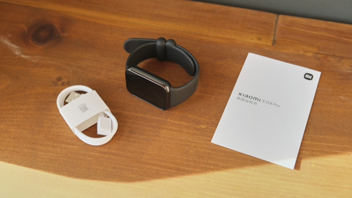  Xiaomi Smart Band 8 Pro:   