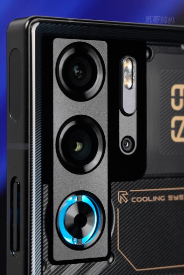 Распаковка, живые фото и видео Nubia Red Magic 9 Pro / 9 Pro+
