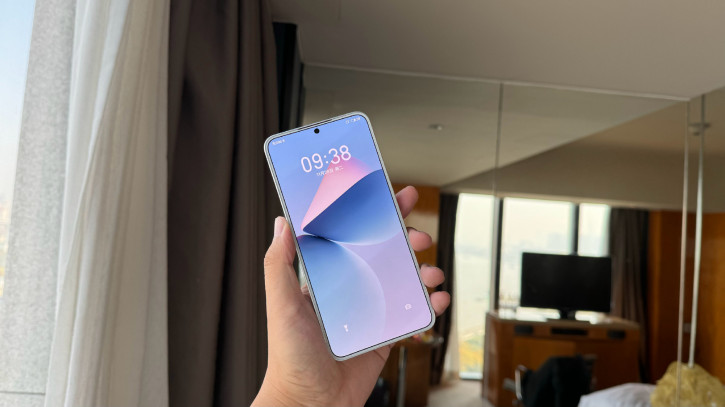      Meizu 21:  