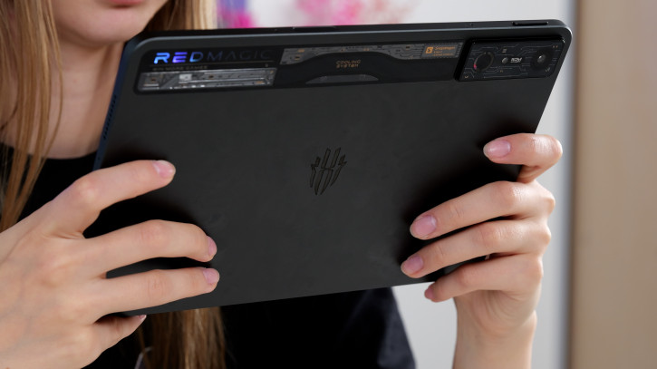 Обзор Red Magic Gaming Pad Pro: самый игровой планшет