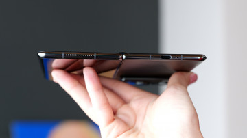  Tecno Phantom V Fold 2:     ()