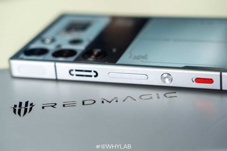 Red Magic 10 Pro+         