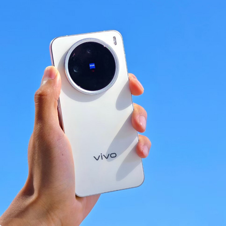      Vivo X200 Pro mini