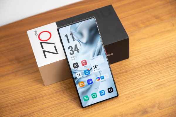 Nubia Z70 Ultra         