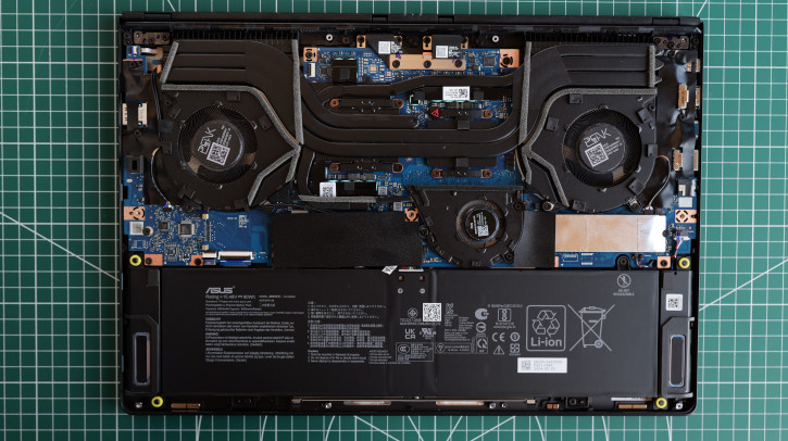ASUS ProArt P16 H7606WI     