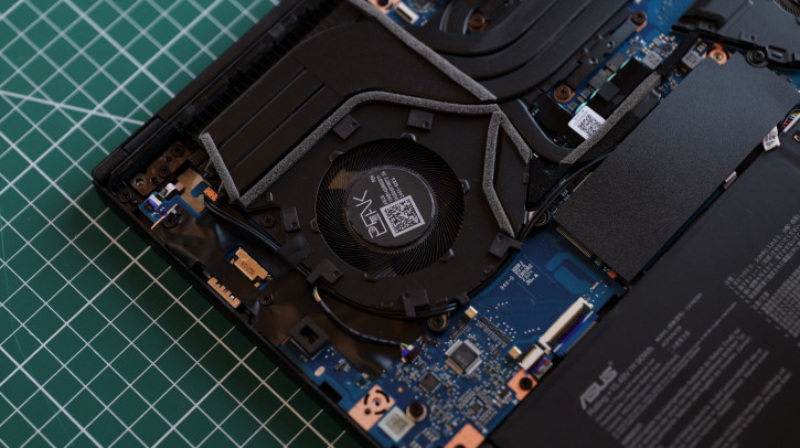 ASUS ProArt P16 H7606WI     