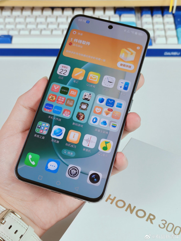 Honor 300 Pro показали на первых живых фото и постерах