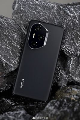 Honor 300 Pro показали на первых живых фото и постерах