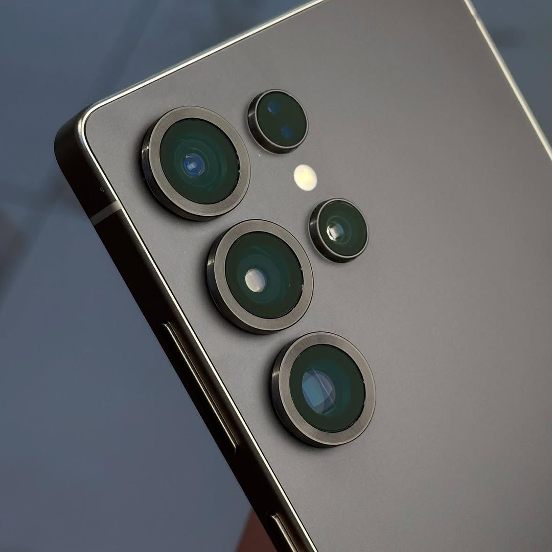 Samsung Galaxy S26 Ultra может разочаровать камерами, но порадовать зарядкой