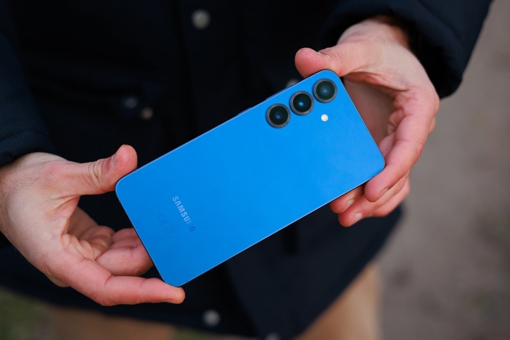 Samsung Galaxy S25 и S25 Ultra стали дешевле на AliExpress