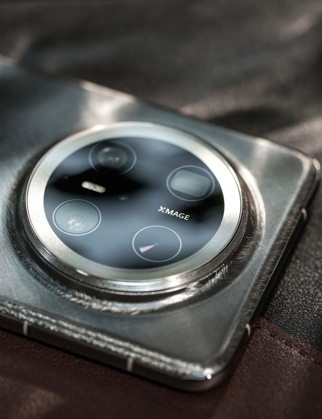 Подробности о камерах серии Huawei Mate 80 и судьба встроенного кулера