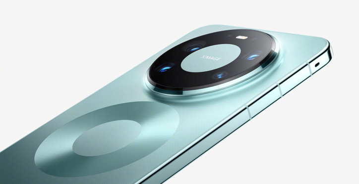 Все модели Huawei Mate 80 во всех цветах красуются на пресс-фото