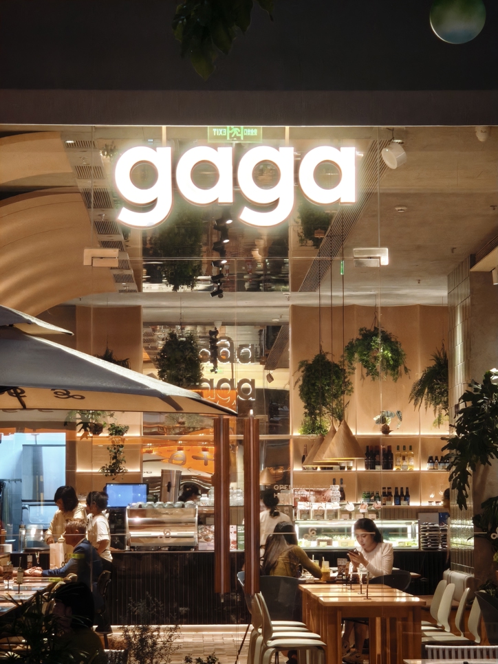 Обзор Xiaomi 17: это база!