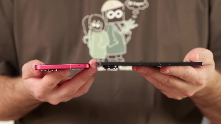 Обзор Samsung Galaxy Z Flip 7: главная Android-раскладушка