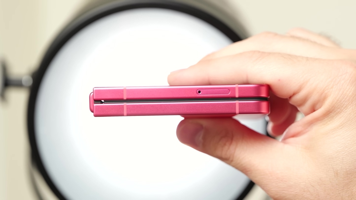 Обзор Samsung Galaxy Z Flip 7: главная Android-раскладушка