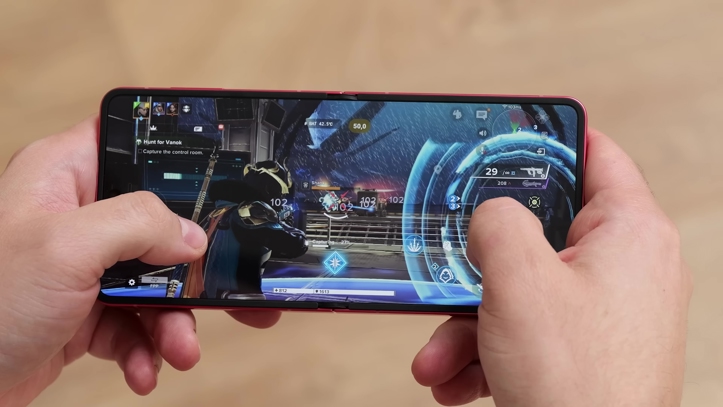 Обзор Samsung Galaxy Z Flip 7: главная Android-раскладушка