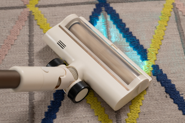 Обзор беспроводного вертикального пылесоса Dreame R10S Aqua: могу и помыть!