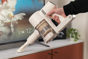 Обзор беспроводного вертикального пылесоса Dreame R10S Aqua: могу и помыть!