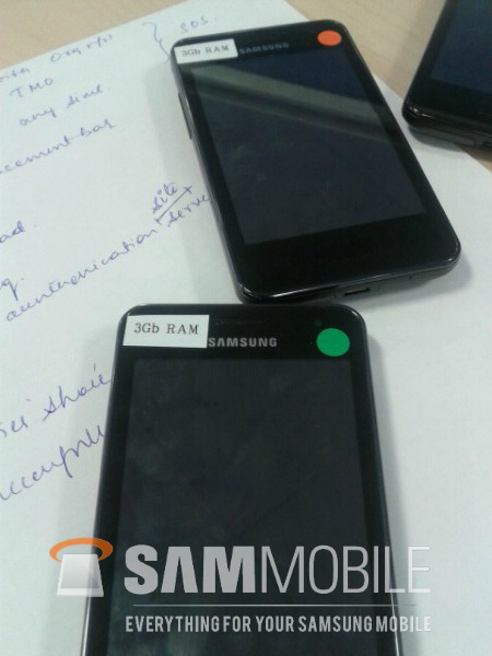 Samsung Galaxy S 4  3   ?