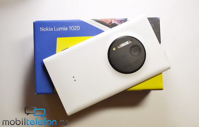  Nokia Lumia 1020   