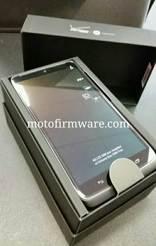 Motorola Droid Turbo    ,   