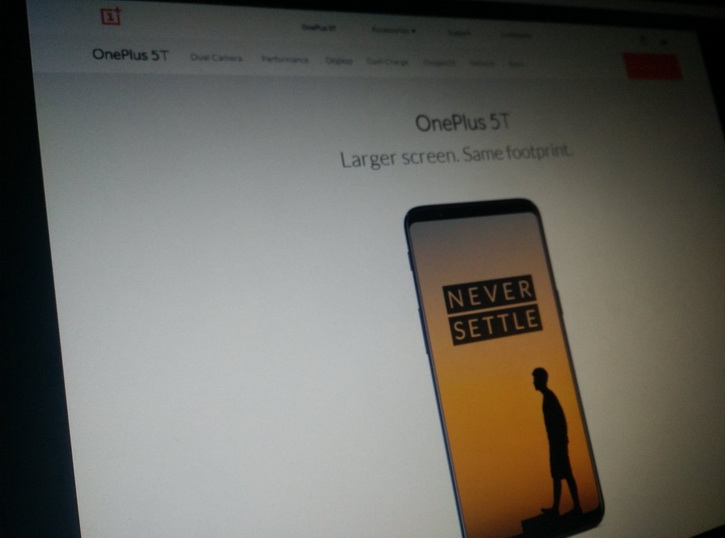 OnePlus 5T    ?