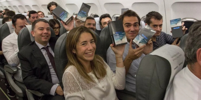 Samsung Galaxy Note 8     Iberia Airlines
