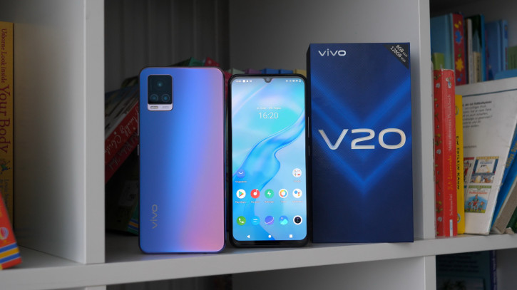  Vivo V20:   Android 11  