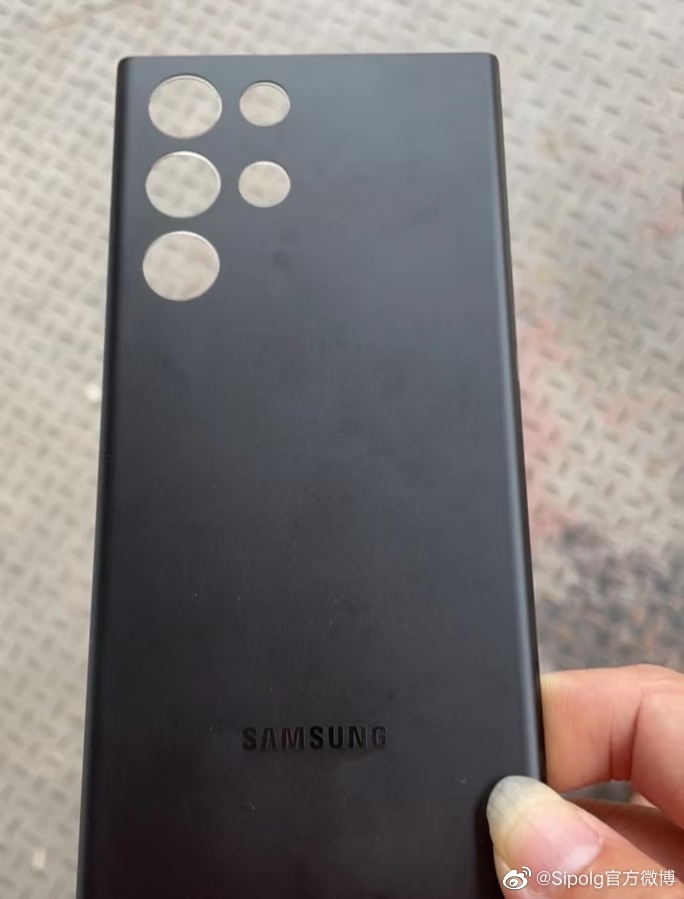  ?  Samsung Galaxy S22 Ultra  