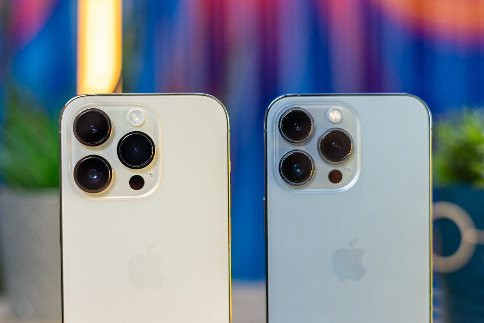 Б/У модели iPhone 13 подорожали после запуска iPhone 14