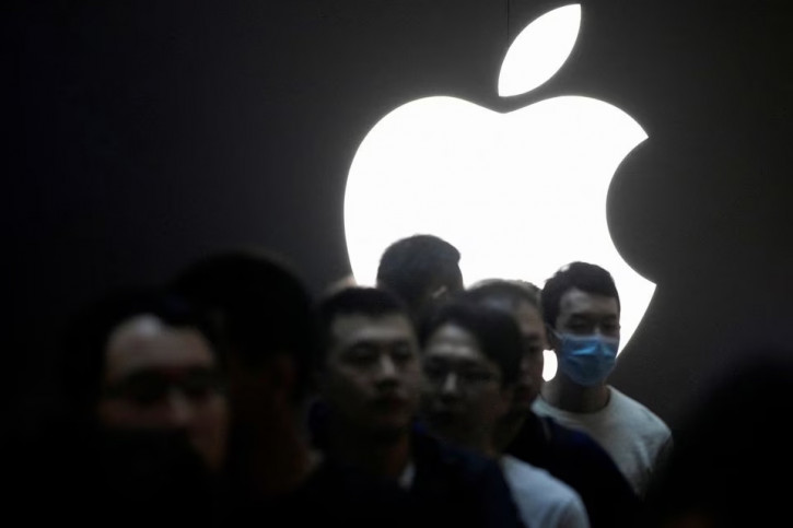     : Apple     