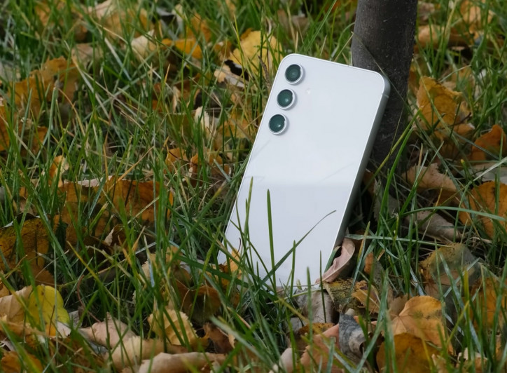 Samsung Galaxy S23 FE       