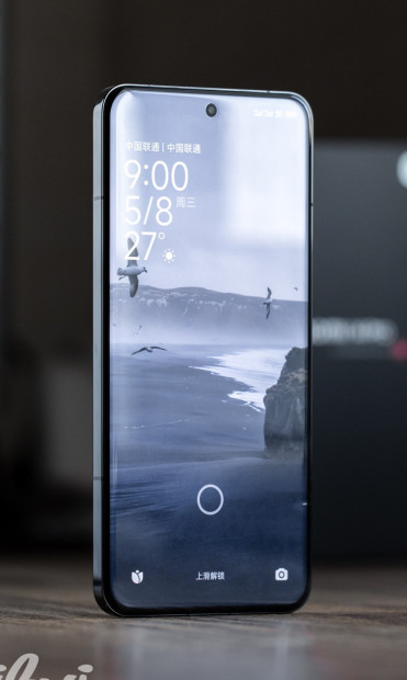 Xiaomi 14  14 Pro       
