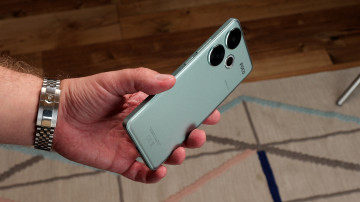  POCO F6  POCO F6 Pro 