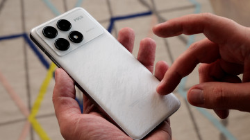  POCO F6  POCO F6 Pro 