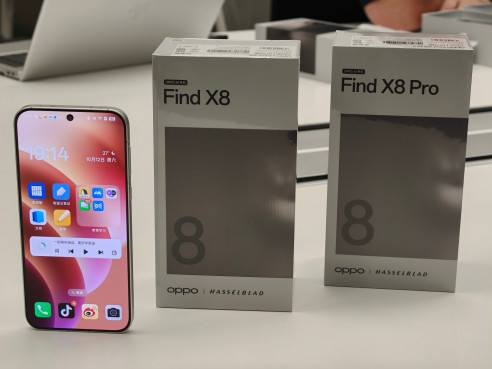   OPPO Find X8    