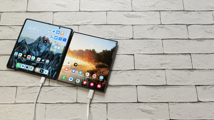  Honor Magic V3  Samsung Galaxy Z Fold 6