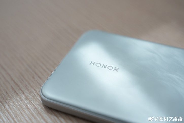 Honor Magic 7  7 Pro       