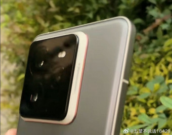    Realme GT7 Pro:   ?