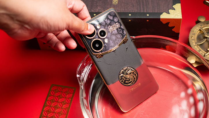 Анонс Realme 15 Pro Game of Thrones Limited Edition – зима близко!