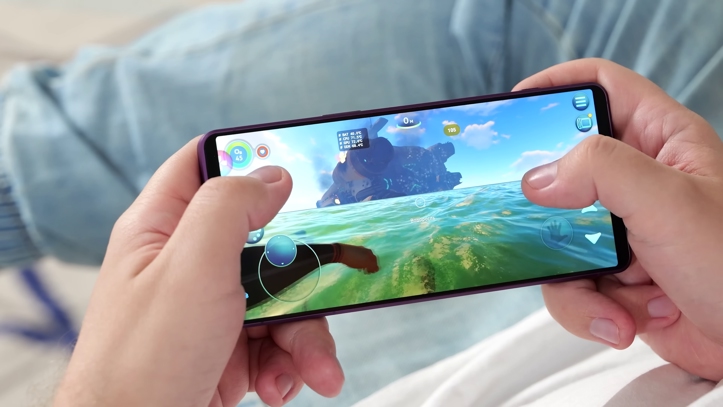 Обзор Sony Xperia 1 VII: брак, удивление и радость