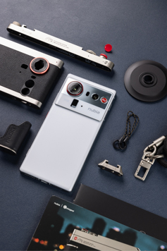 Nubia Z80 Ultra получит крутейший фотонабор и сменные объективы