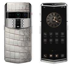 Анонс Vertu Agent Q: потому что iPhone 17 Pro Max — для нищебродов