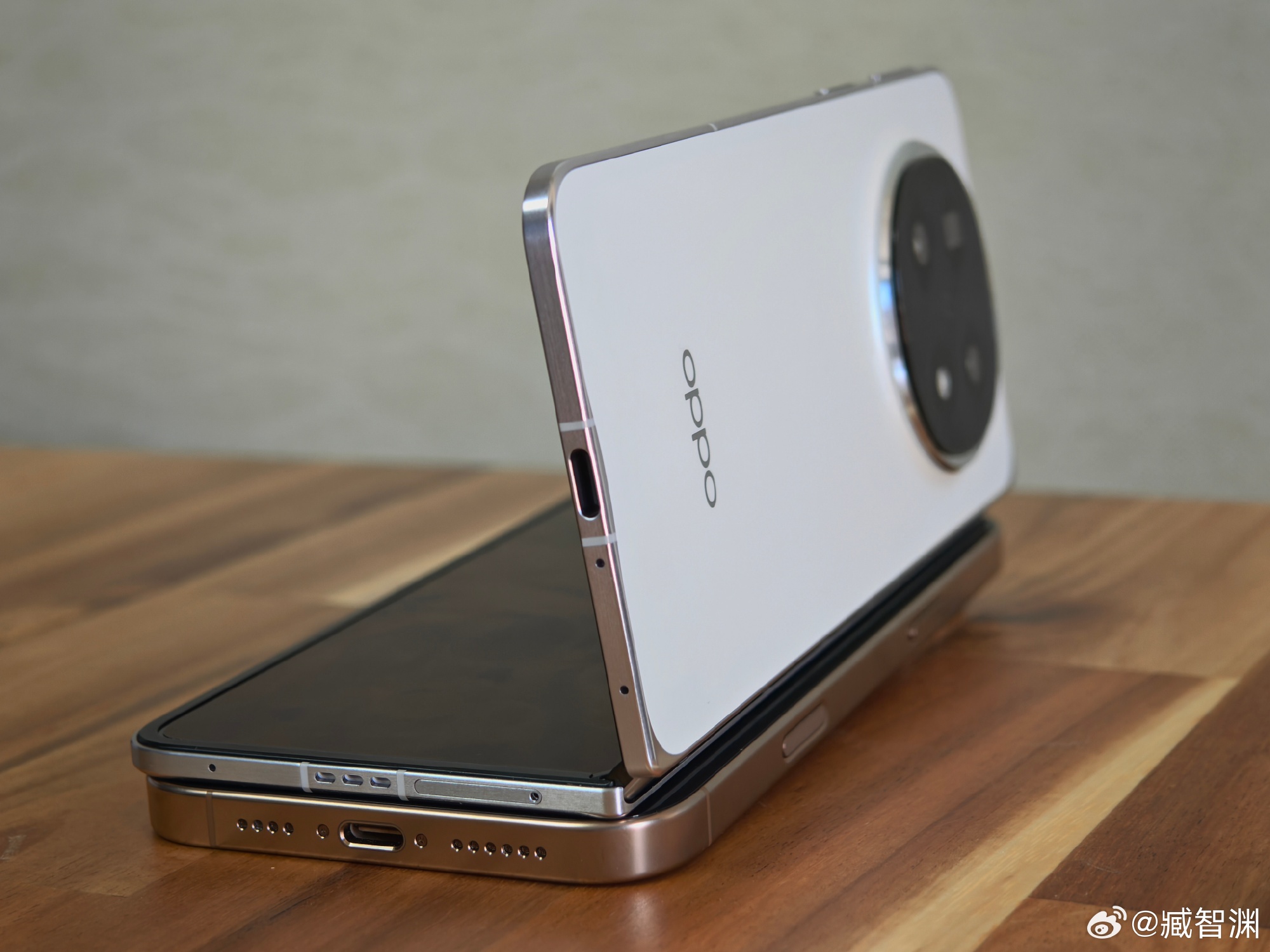 OPPO Find N6 уже на подходе: апгрейды камер, батареи и не только