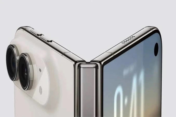 Apple показала примеры фото с iPhone Duo
