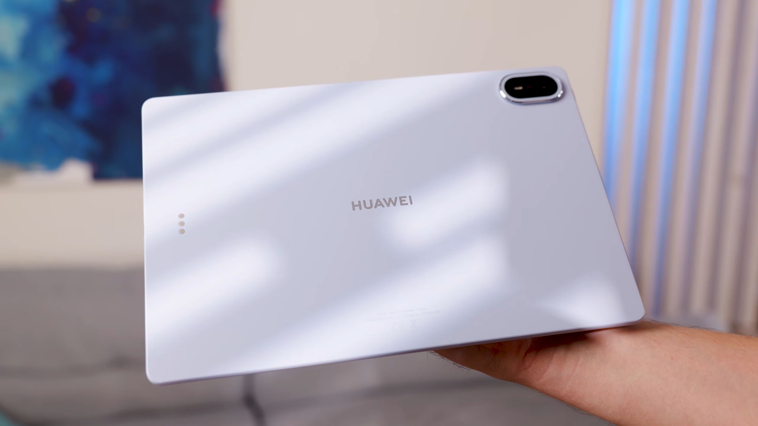 ВИДЕО: обзор Huawei MatePad Air – OLED-планшет с палочкой-выручалочкой