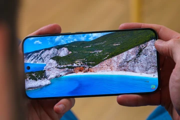iQOO Neo 12 получит самый навороченный экран в индустрии